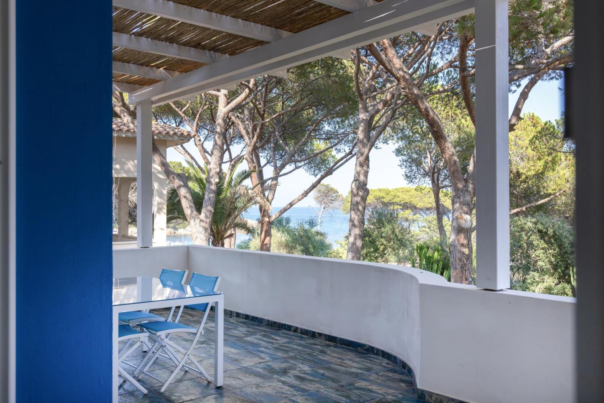 Villa B. Calaliberotto Cala Liberotto Εξωτερικό φωτογραφία